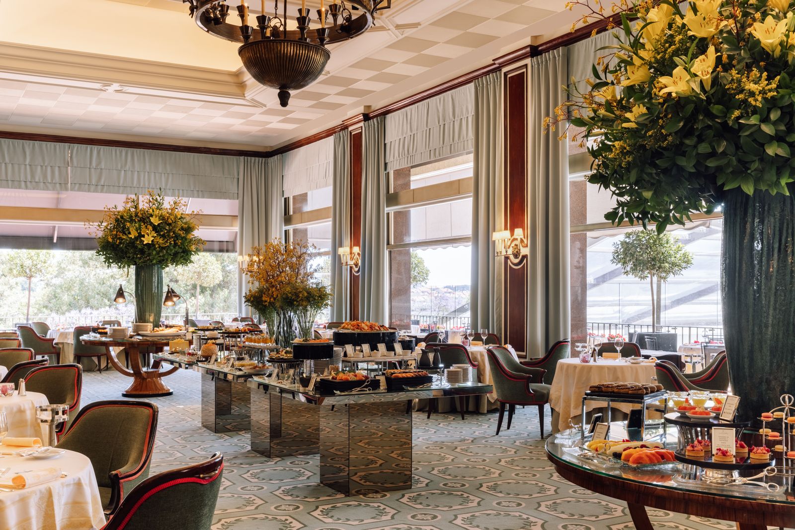 Four Seasons Hotel Ritz